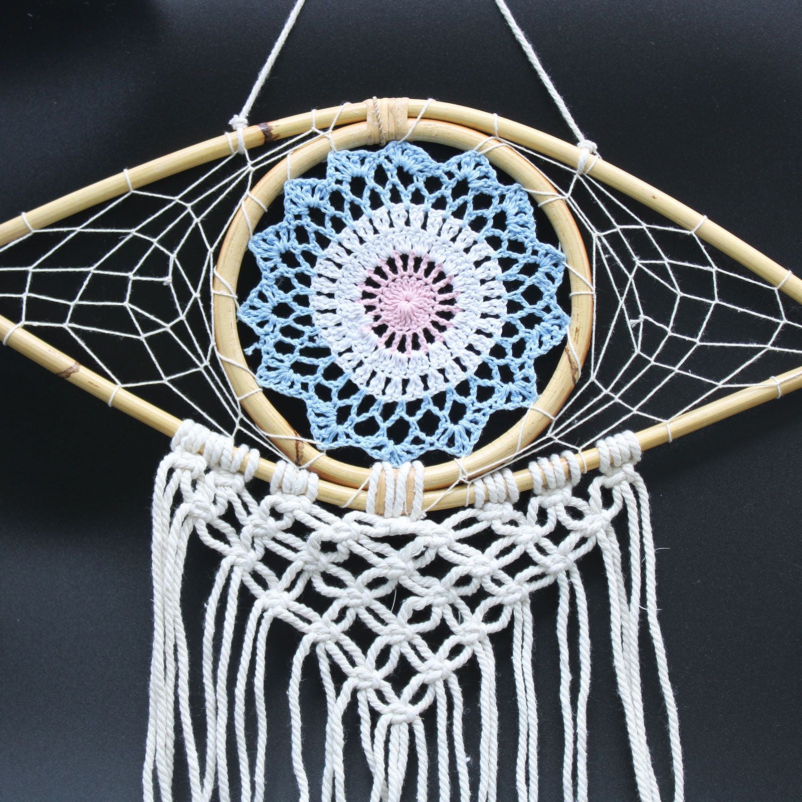 Protection Dream Cather - Med Macrame Eye Blue/ Whie/Pink