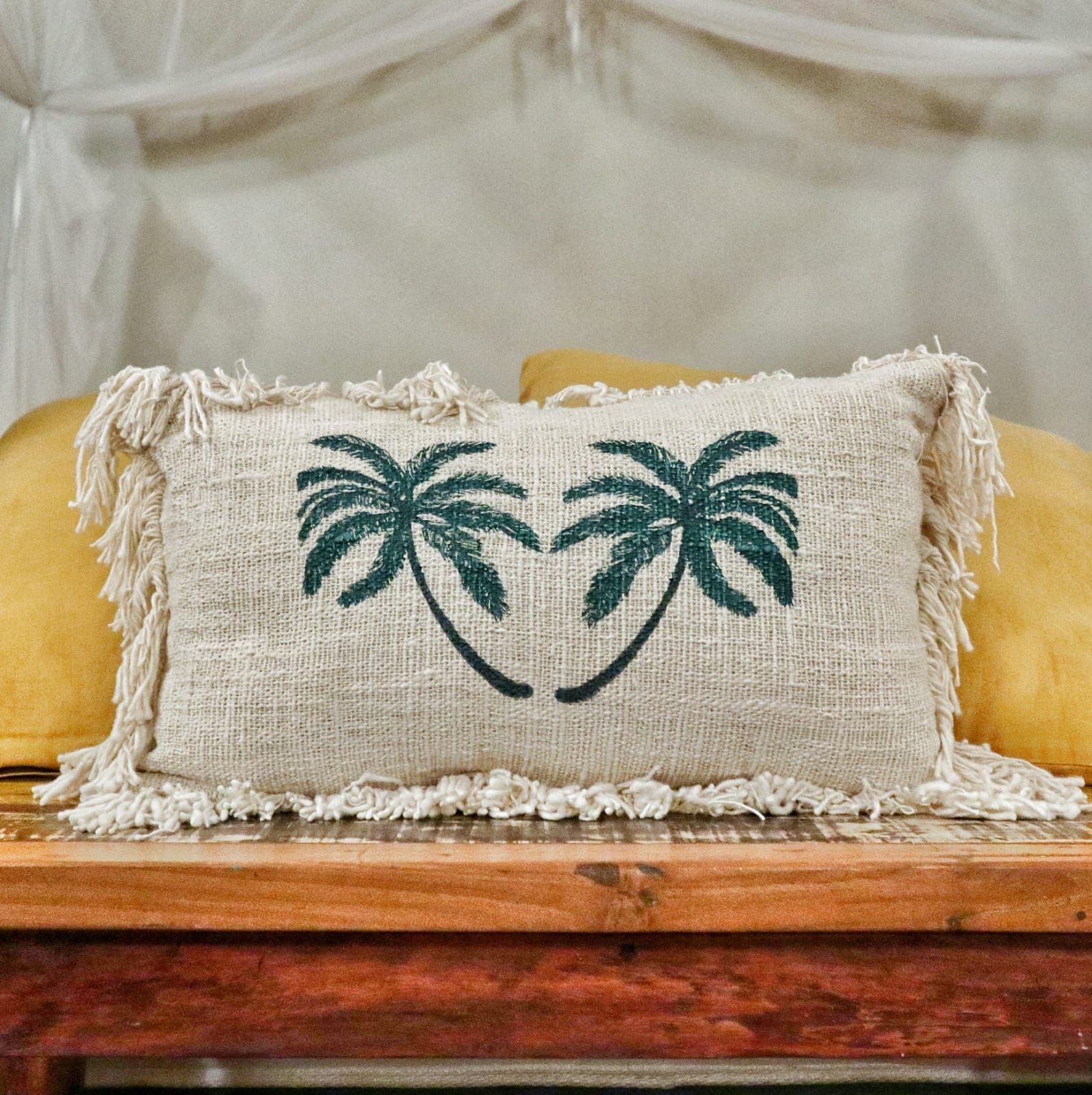 1x Linen Cushion 30x50cm Palm Tree with Fringe